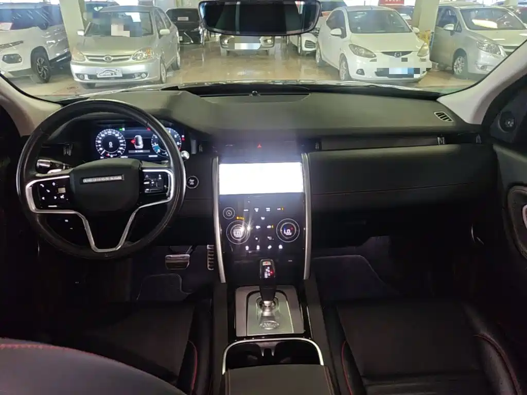 Land Rover Discovery Sport 2022 — фото 10