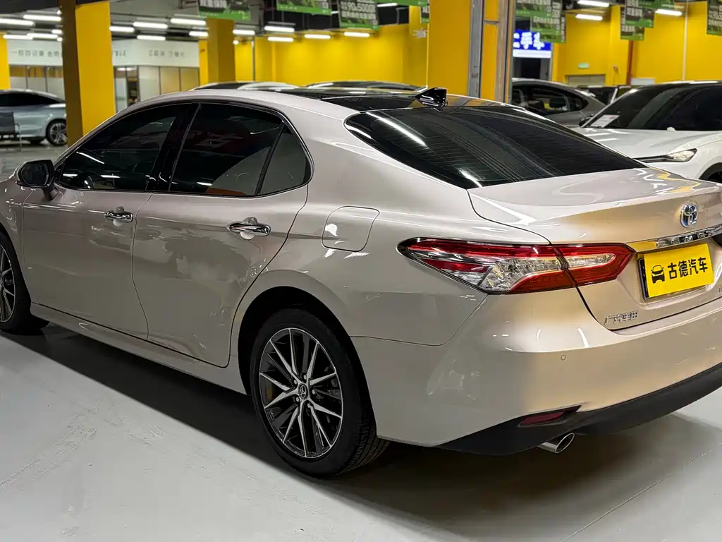 Toyota Camry 2022