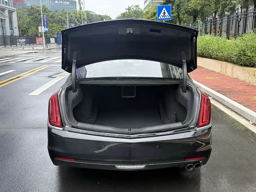 Cadillac CT6 2018 — фото 17