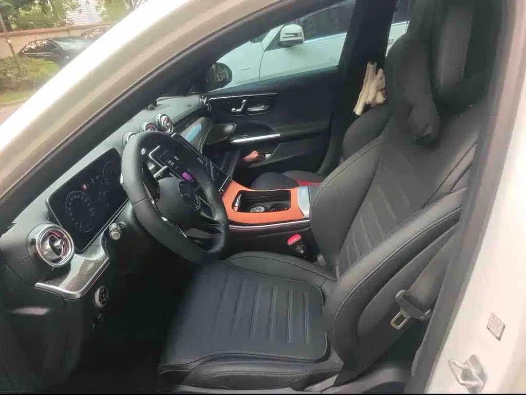 Mercedes-Benz C-Class 2026