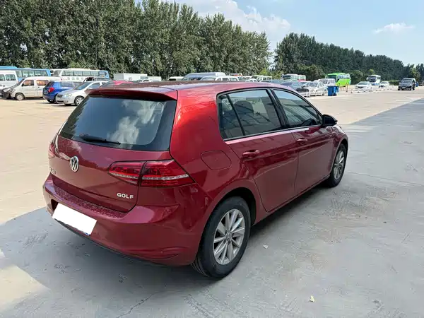 Volkswagen Golf 2015