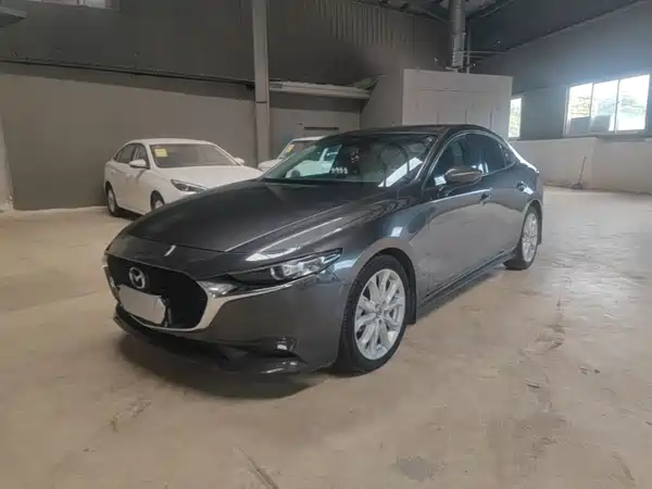 Mazda 3 Axela 2021