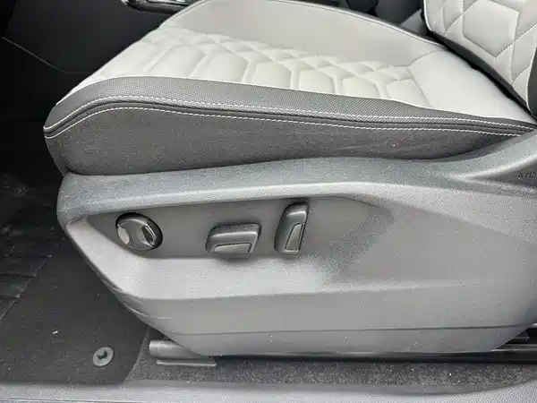 Volkswagen Tayron 2023