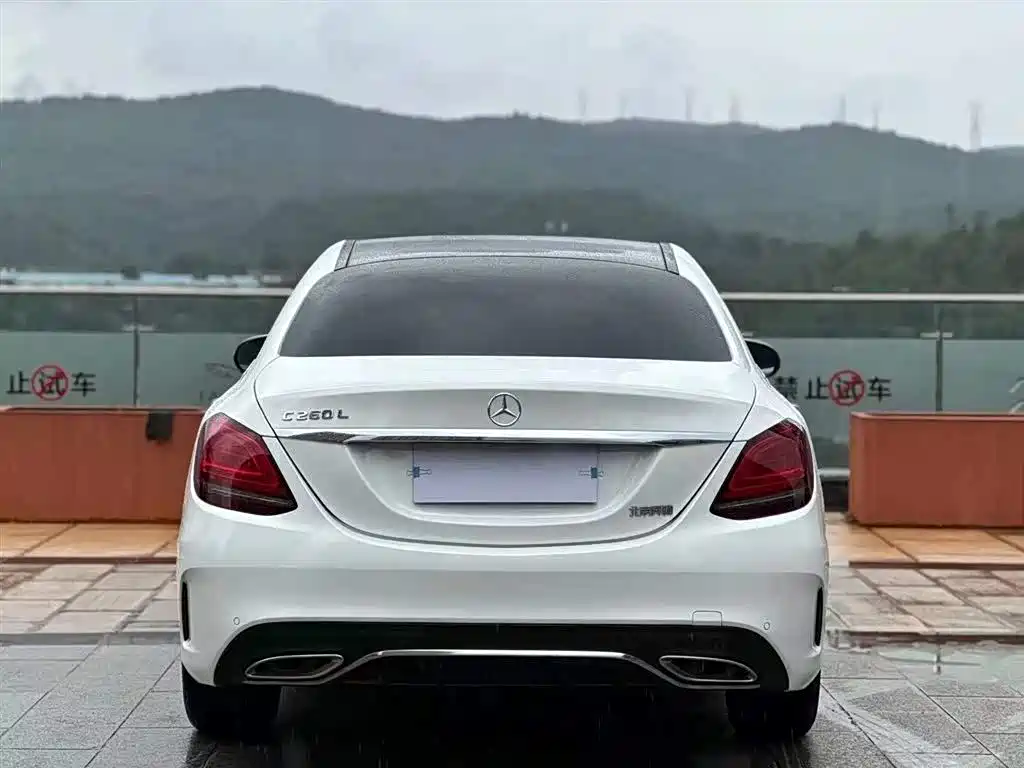 Mercedes-Benz C-Class 2019 — фото 7