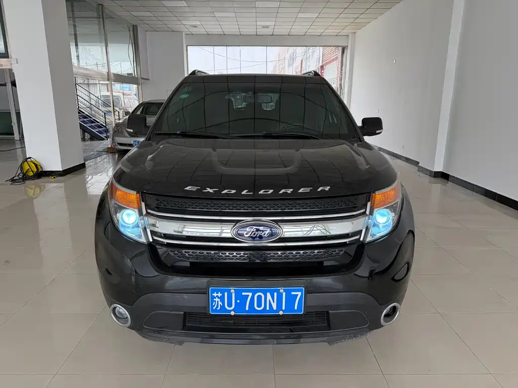 Ford Explorer 2015 — фото 2
