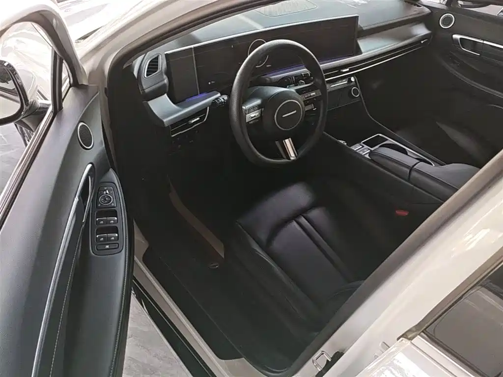 Hyundai Sonata 2024 — фото 16