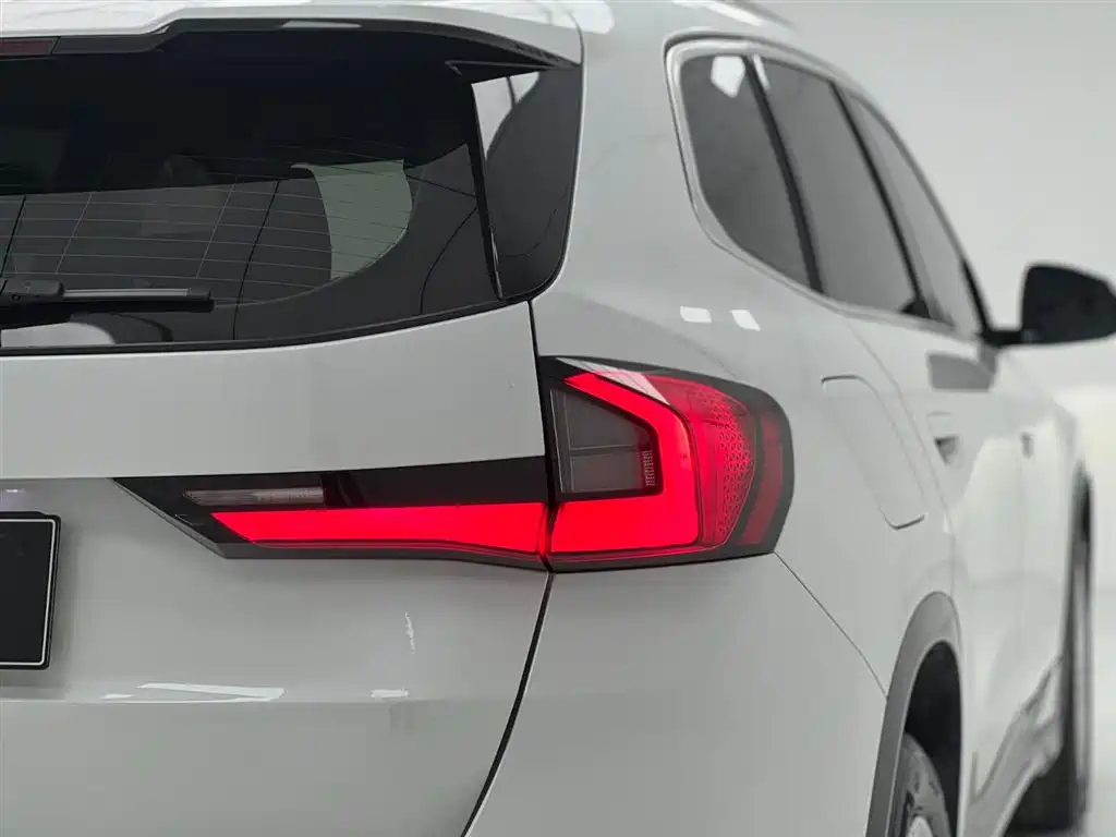 BMW X1 2023 — фото 20