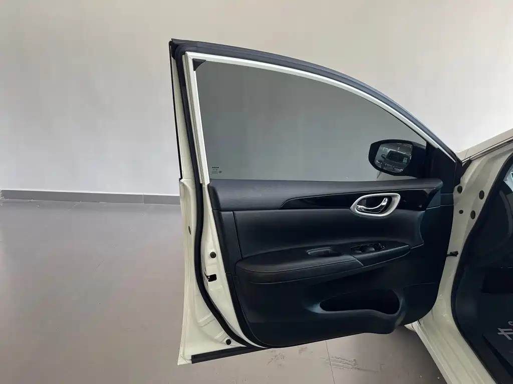 Nissan Sylphy 2022 — фото 13