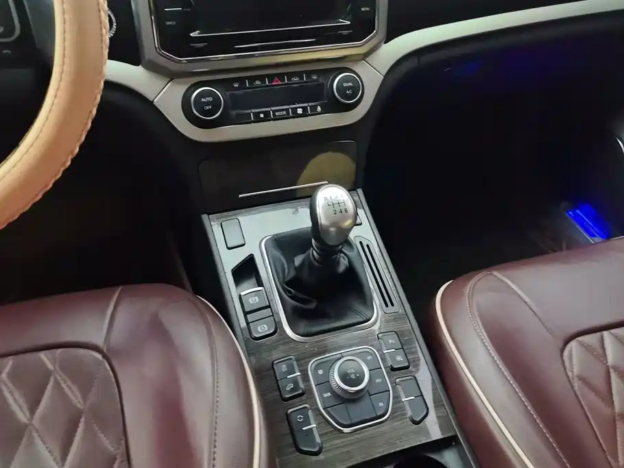 Haval H6 Coupe 2016 — фото 16