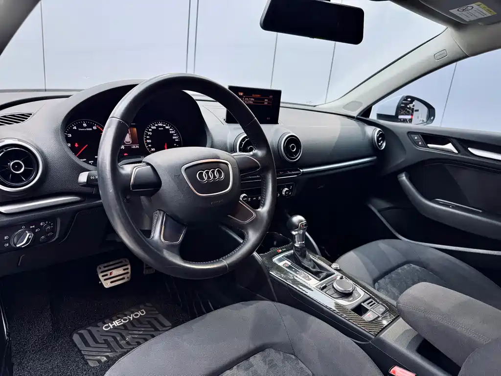 Audi A3 2016 — фото 8