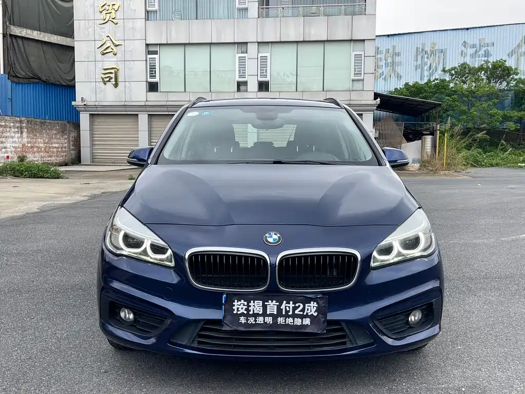 BMW 2 Series Station Wagon 2018 — фото 2