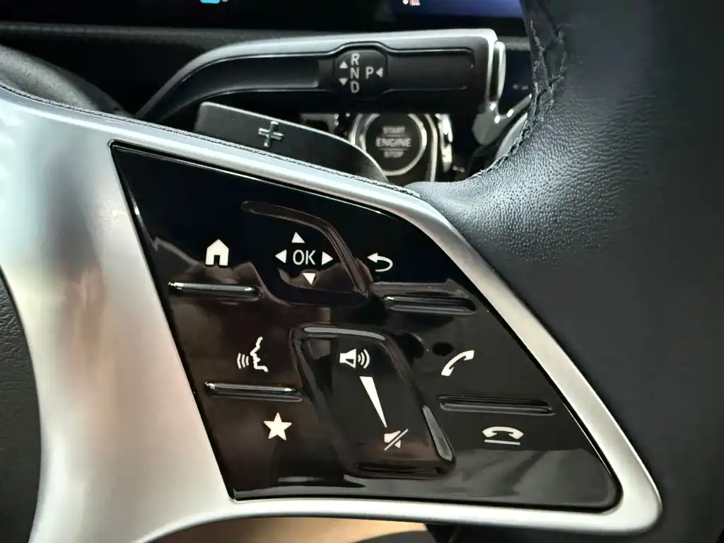 Mercedes-Benz A-Class 2023 — фото 15
