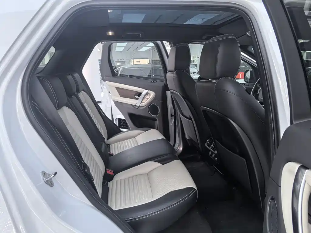 Land Rover Discovery Sport 2020 — фото 5