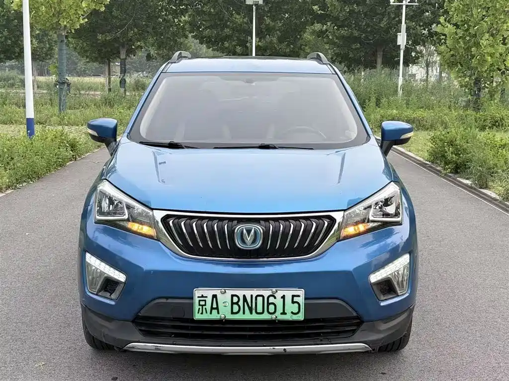 Changan CS15EV 2018 — фото 2