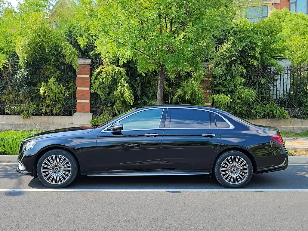 Mercedes-Benz E-Class 2018
