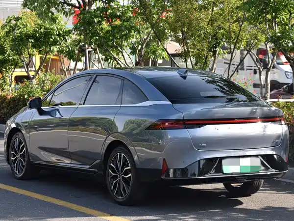 XPeng P5 2021