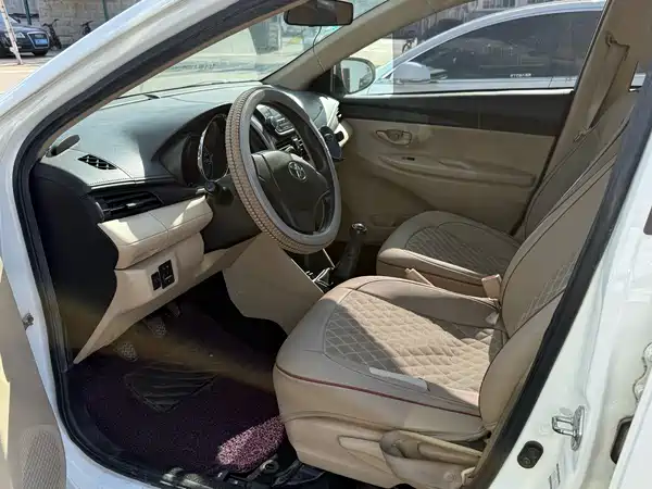 Toyota Vios 2015