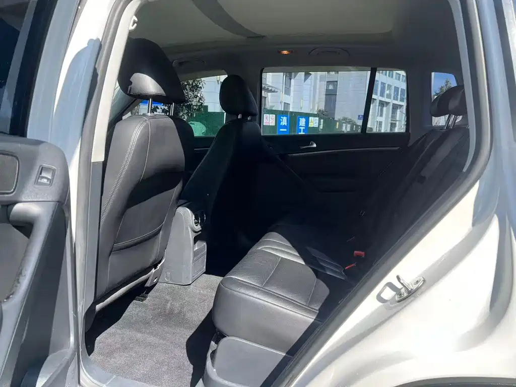 Volkswagen Tiguan 2017 — фото 10