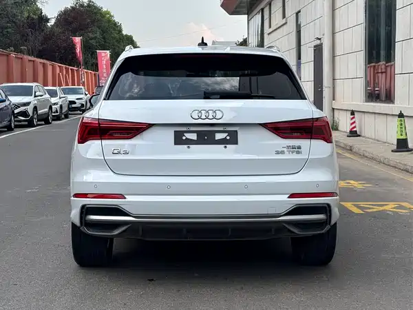 Audi Q3 2023