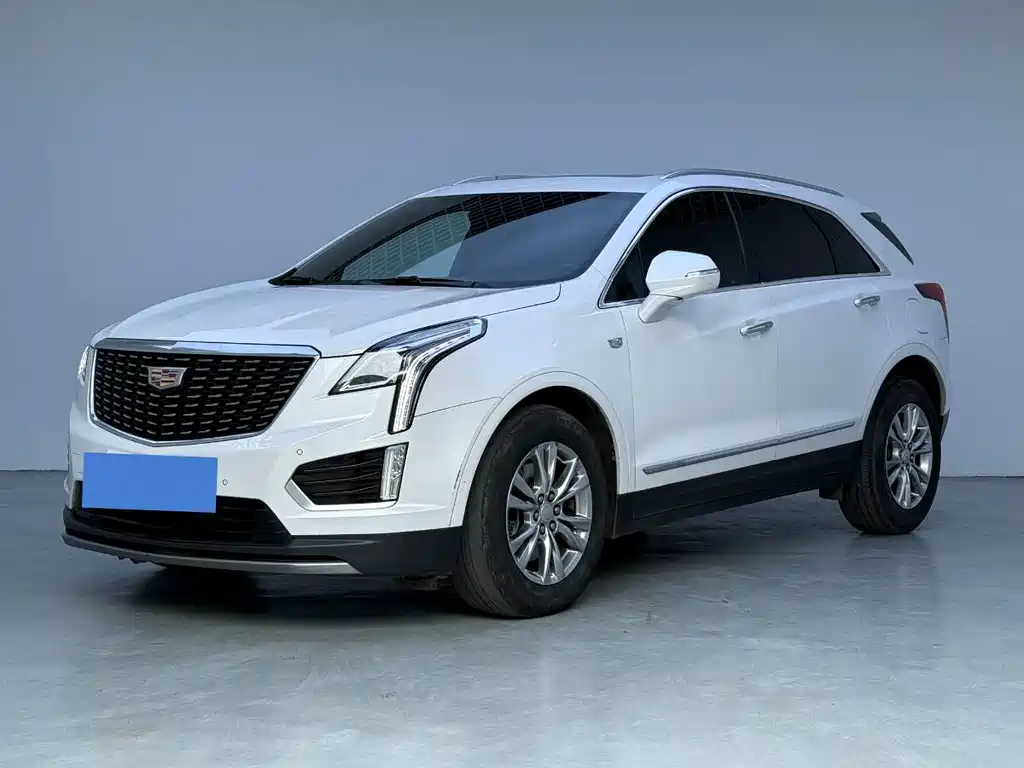 Cadillac XT5 2021 — фото 1