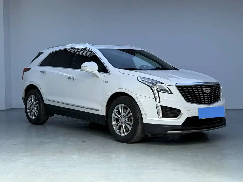 Cadillac XT5 2021 — фото 3