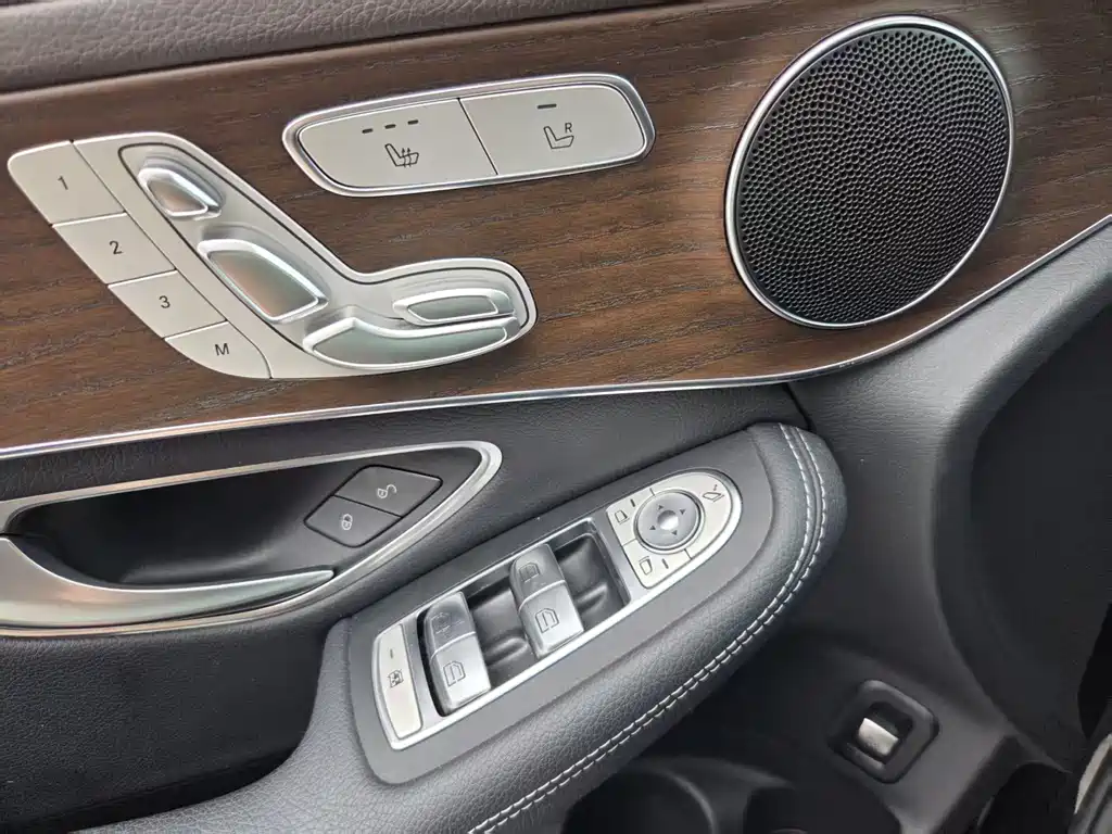 Mercedes-Benz GLC 2022 — фото 13