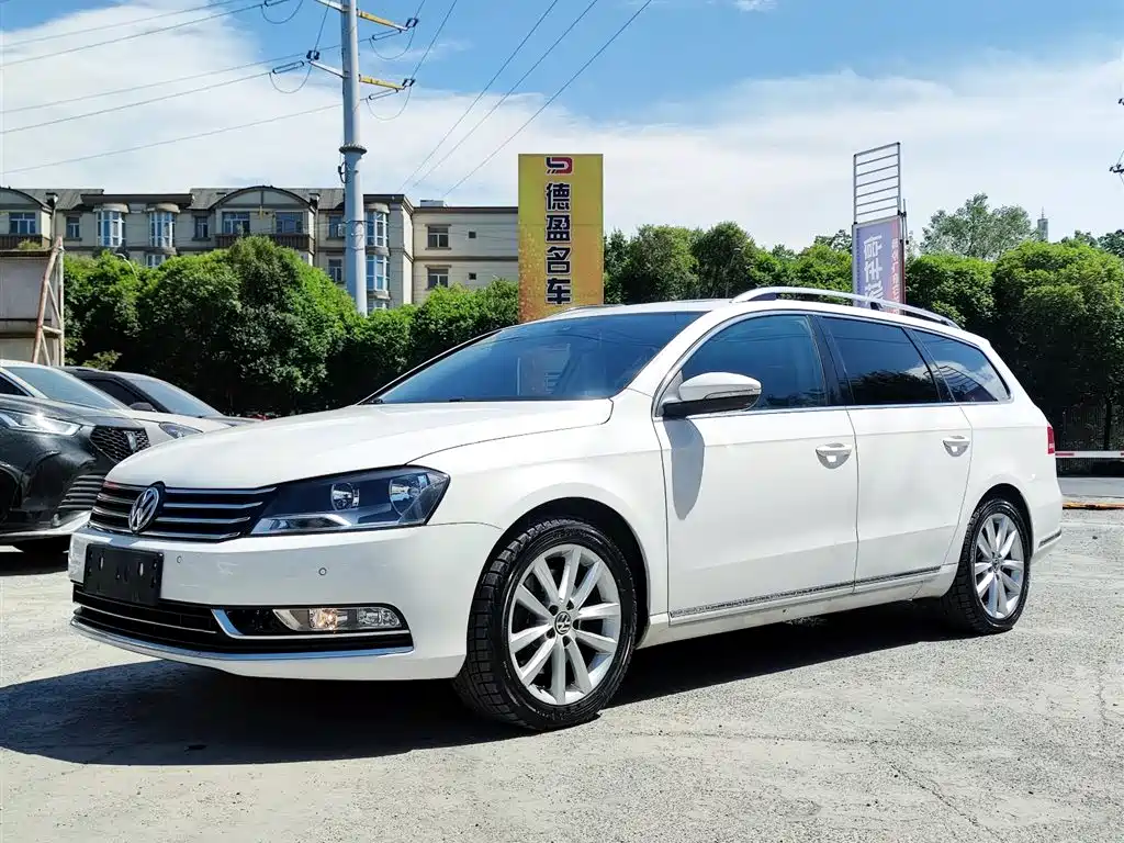 Volkswagen Magotan 2015 — фото 1