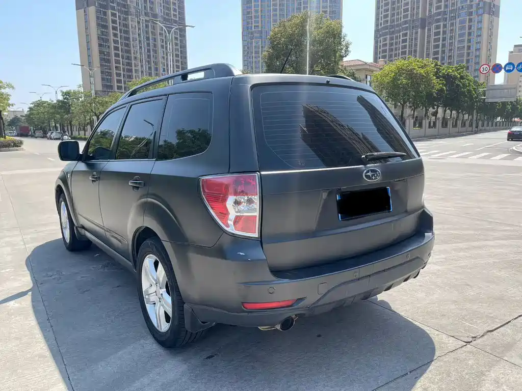 Subaru Forester 2010