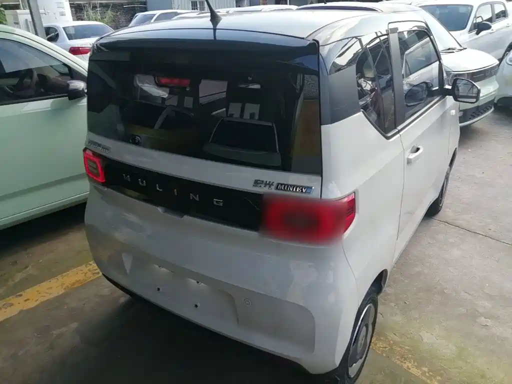 Wuling MINIEV 2023