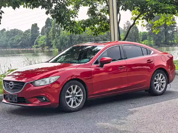 Mazda Atenza 2015