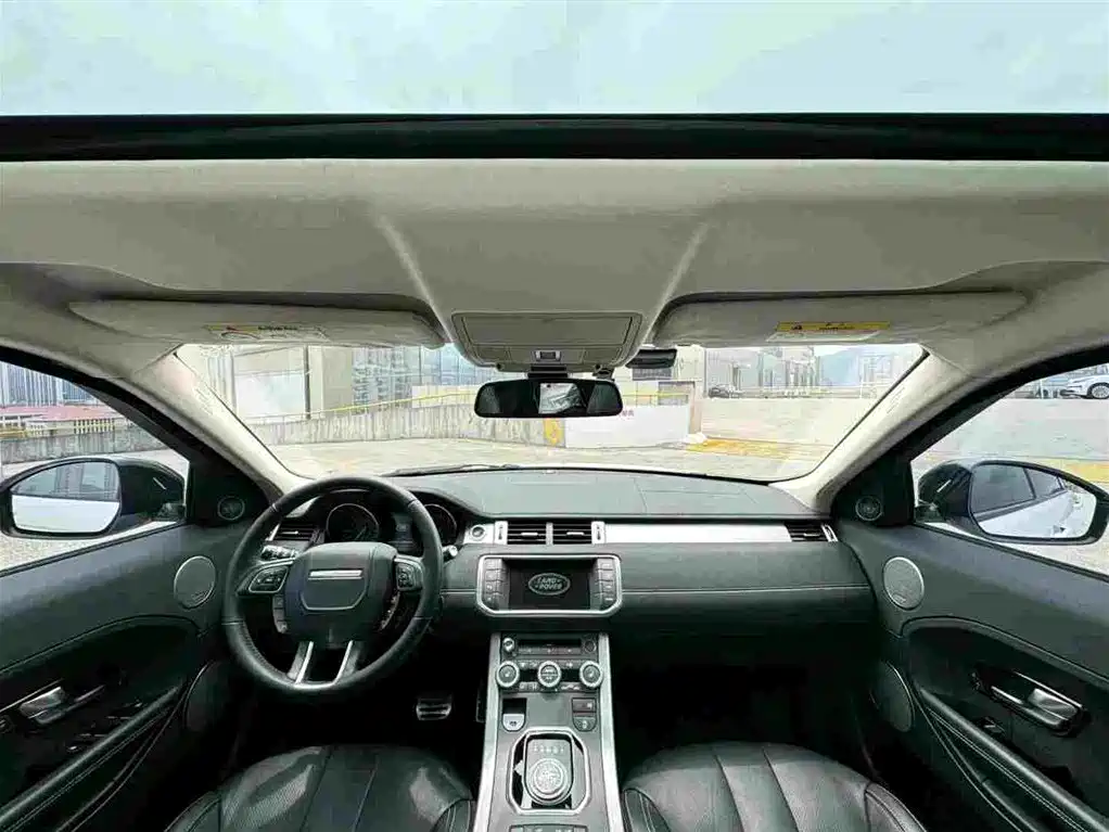 Land Rover Range Rover Evoque 2015 — фото 17