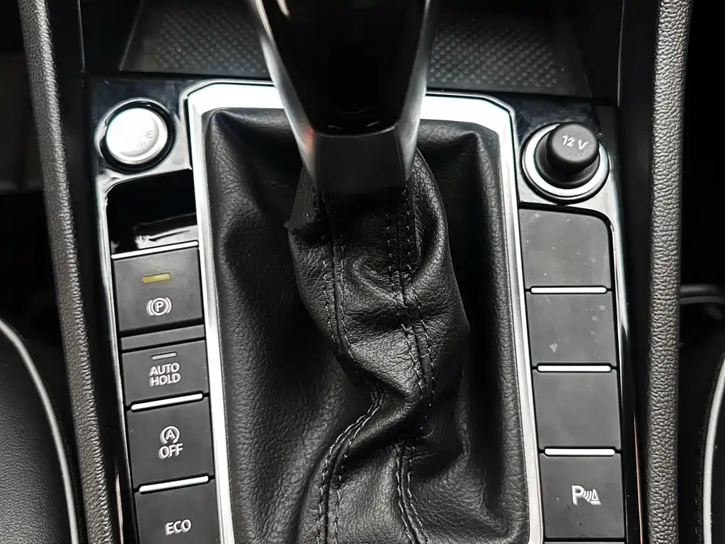 Volkswagen Sagitar 2022 — фото 14