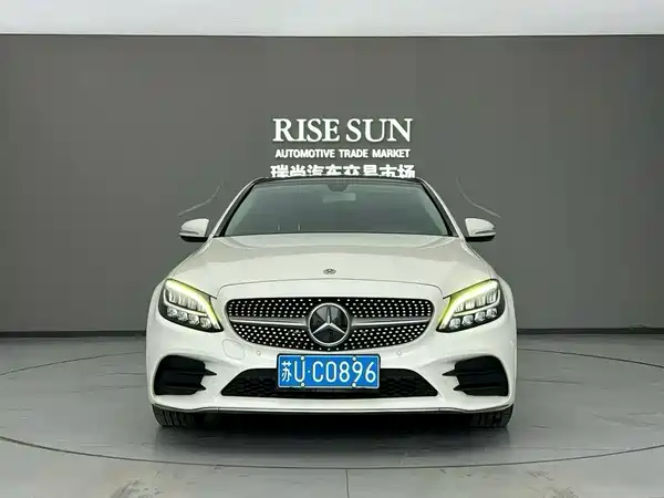 Mercedes-Benz C-Class 2019
