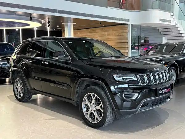 Jeep Grand Cherokee 2020