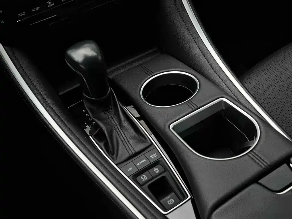 Toyota Avalon 2023 — фото 11