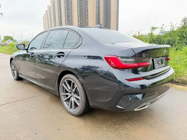 BMW 3 Series 2022