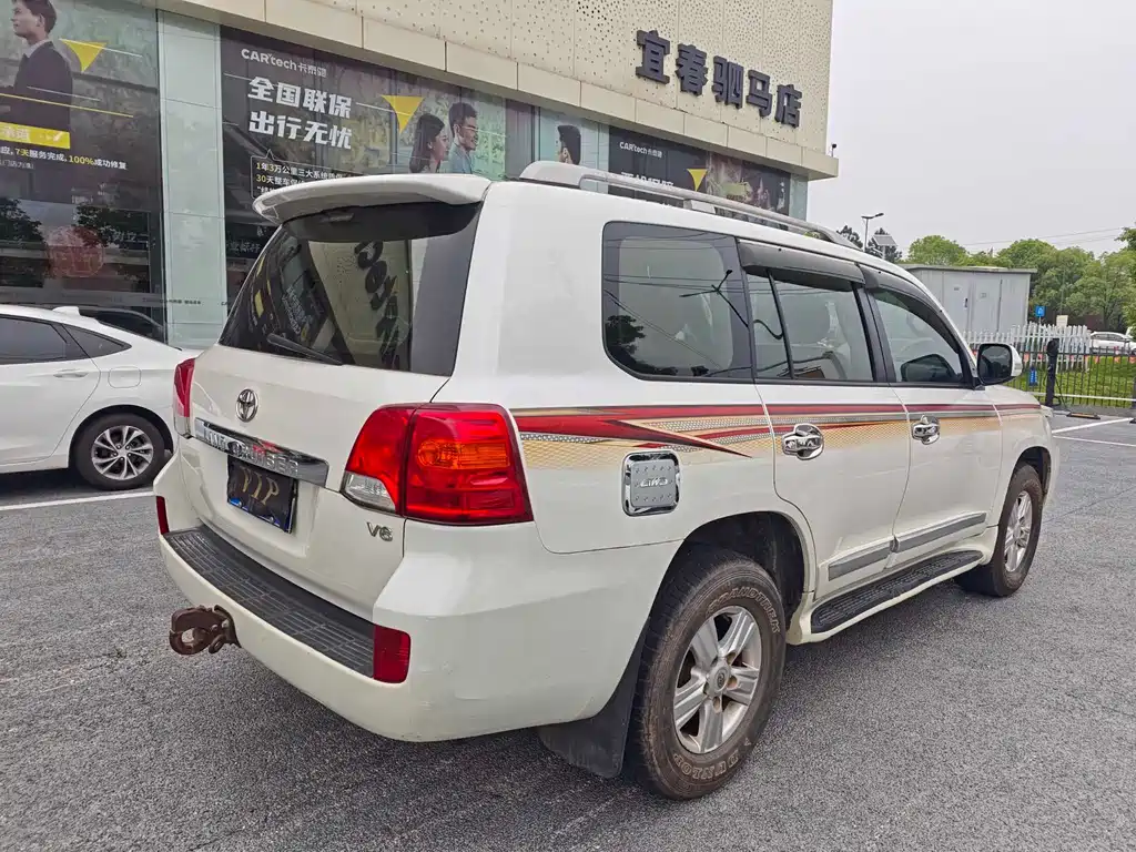 Toyota Land Cruiser 2015 — фото 4