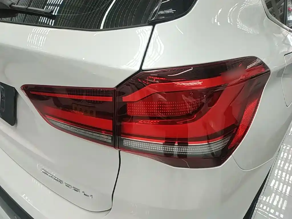 BMW X1 2023 — фото 8