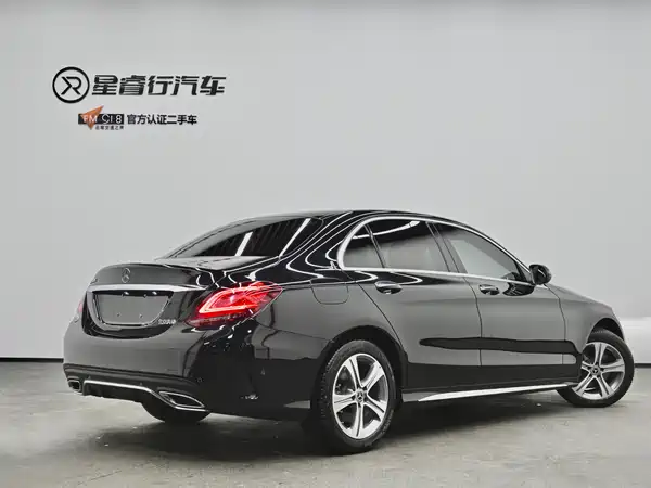 Mercedes-Benz C-Class 2021