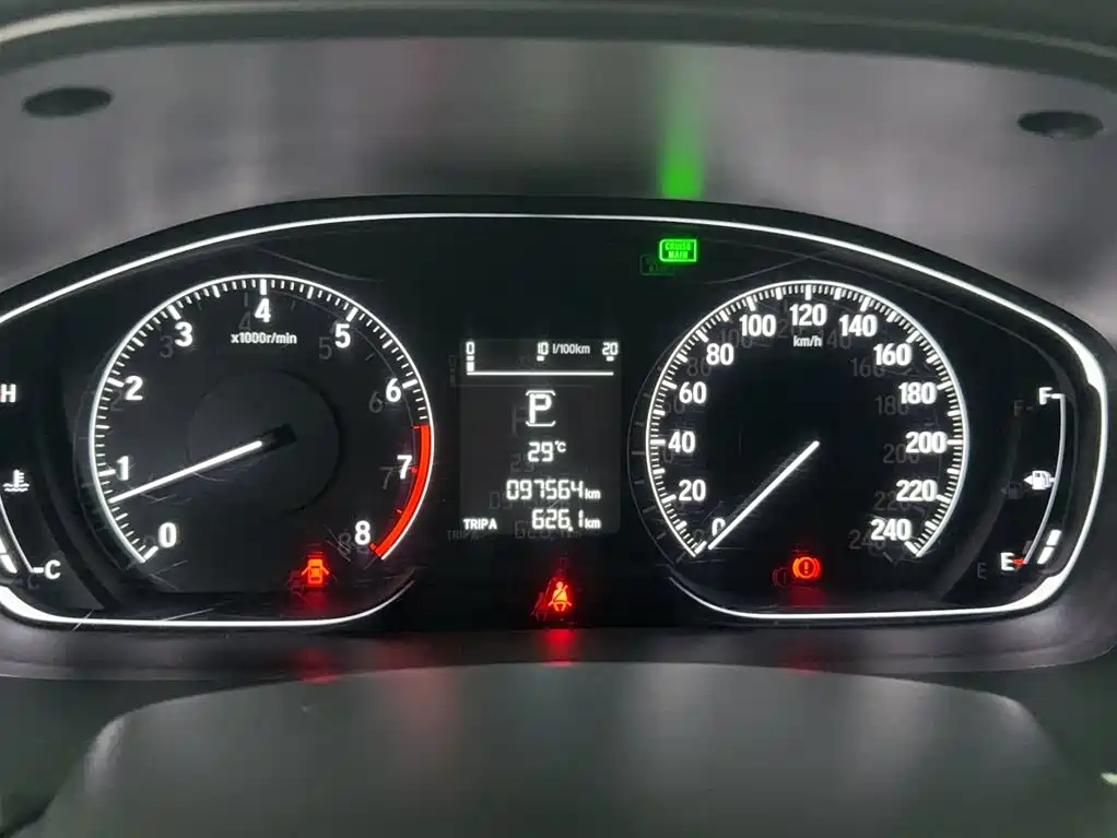 Honda Accord 2018 — фото 12
