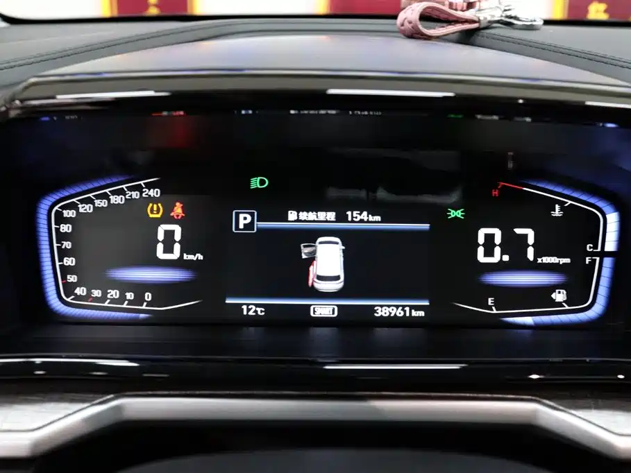 Hyundai Custo 2023 — фото 22