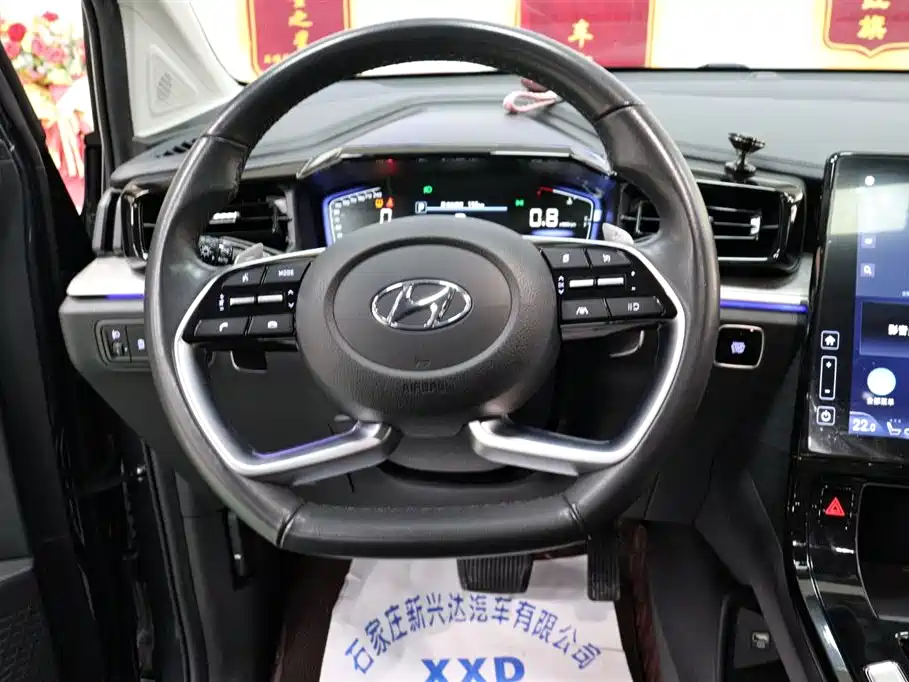 Hyundai Custo 2023 — фото 19