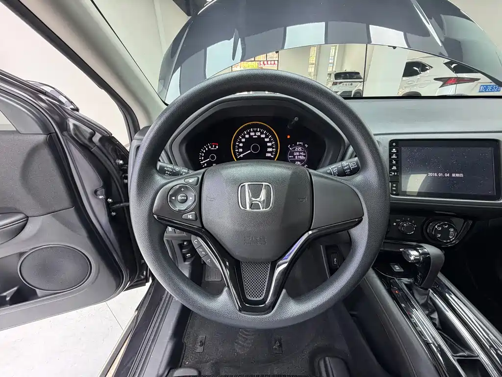 Honda Vezel 2022 — фото 10