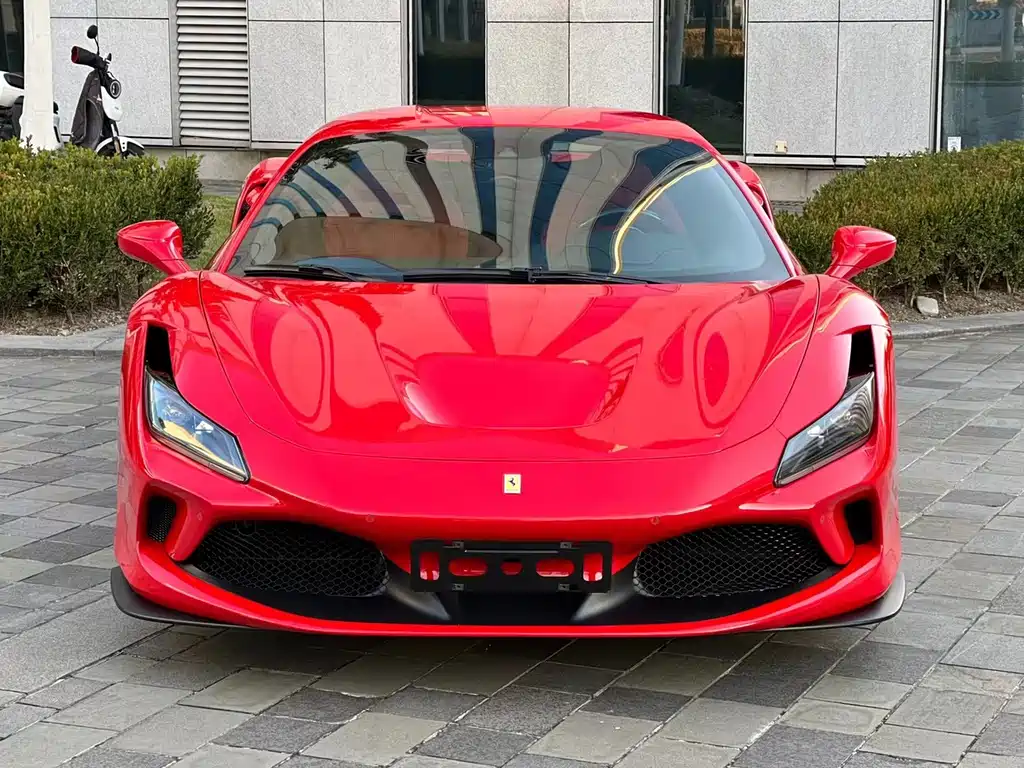 Ferrari F8 2020 — фото 2