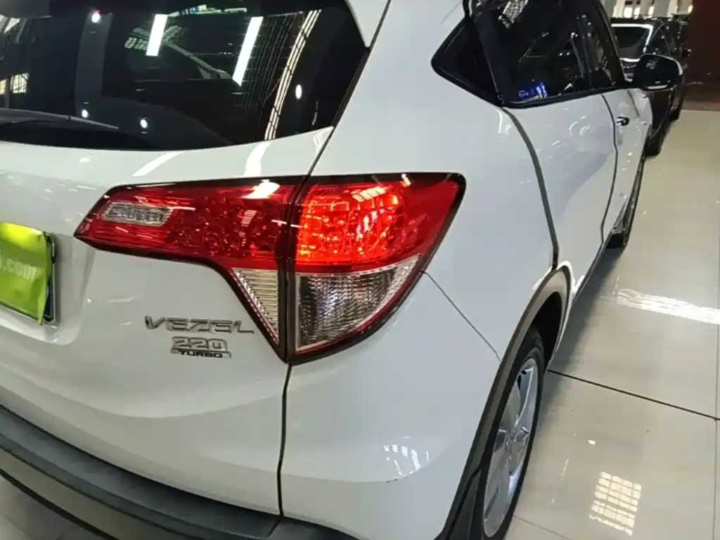 Honda Vezel 2021 — фото 8