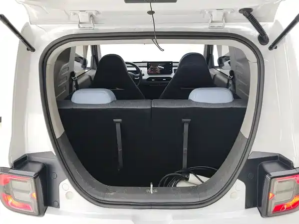 Geely Galaxy Panda 2023