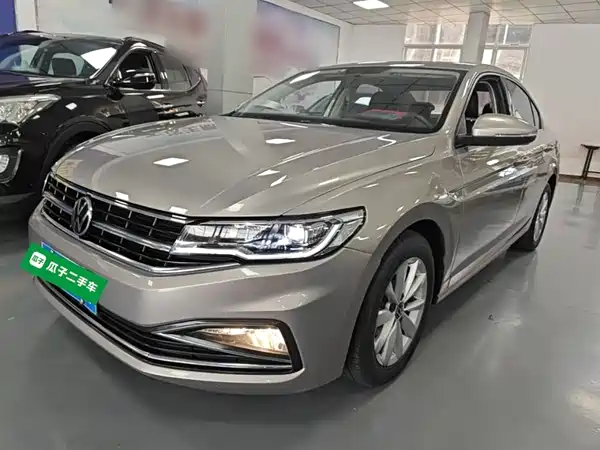 Volkswagen Bora 2021
