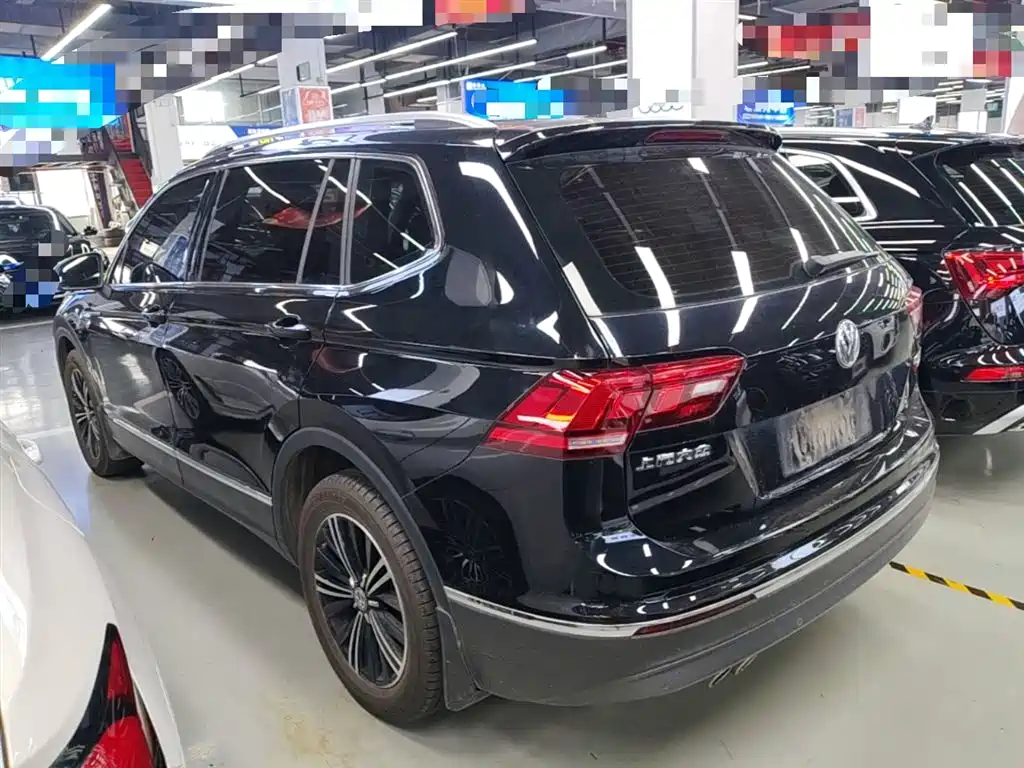 Volkswagen Tiguan L 2020 — фото 5