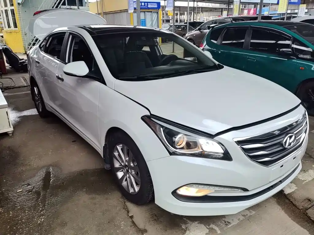 Hyundai Mistra 2015 — фото 4