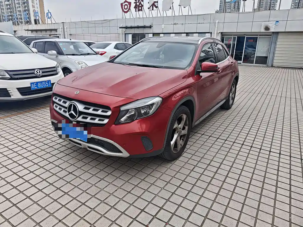Mercedes-Benz GLA 2019 — фото 1